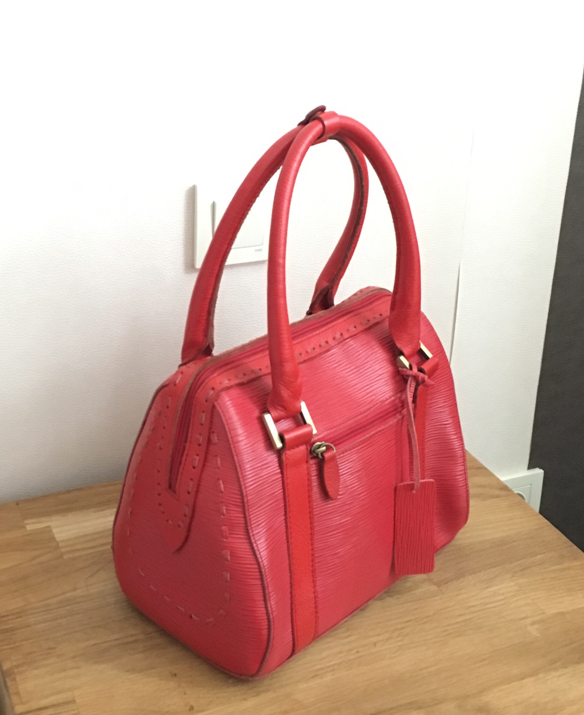 пристроено