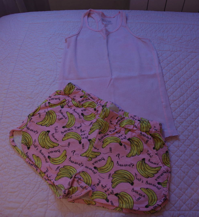 комплектзара шорты и маечке-140-400. ЗАБРАЛИ