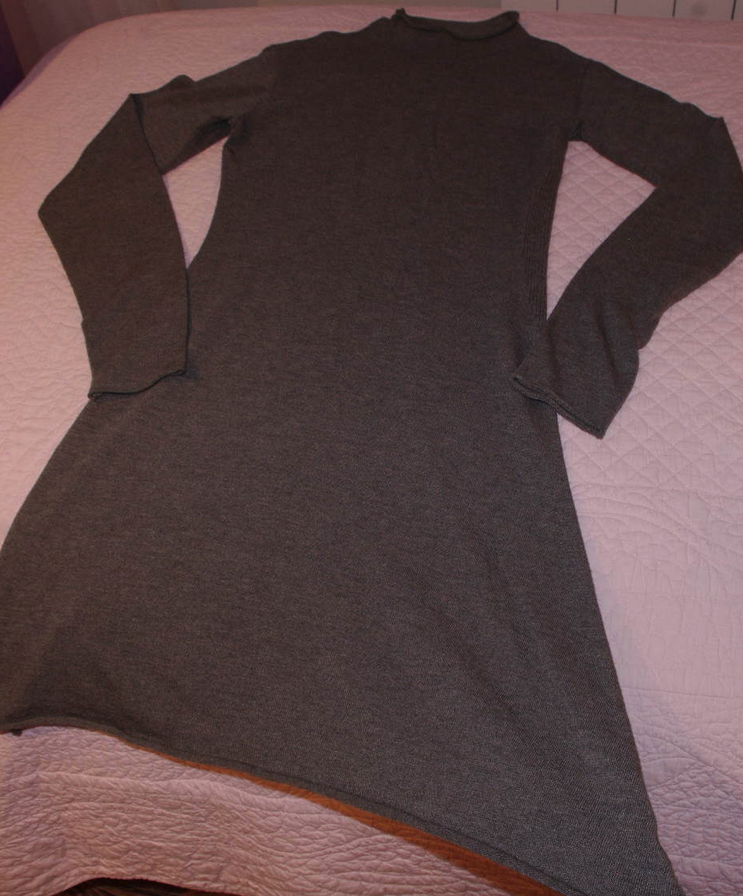 Облик Италия платье с неровным низом-44-2000. КОМИССИОНКА ЖЕНСКОЕ