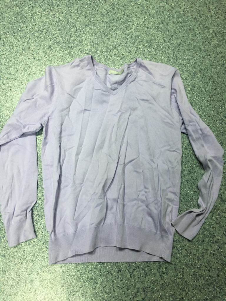 Продаю для мальчика Б\У очень мало