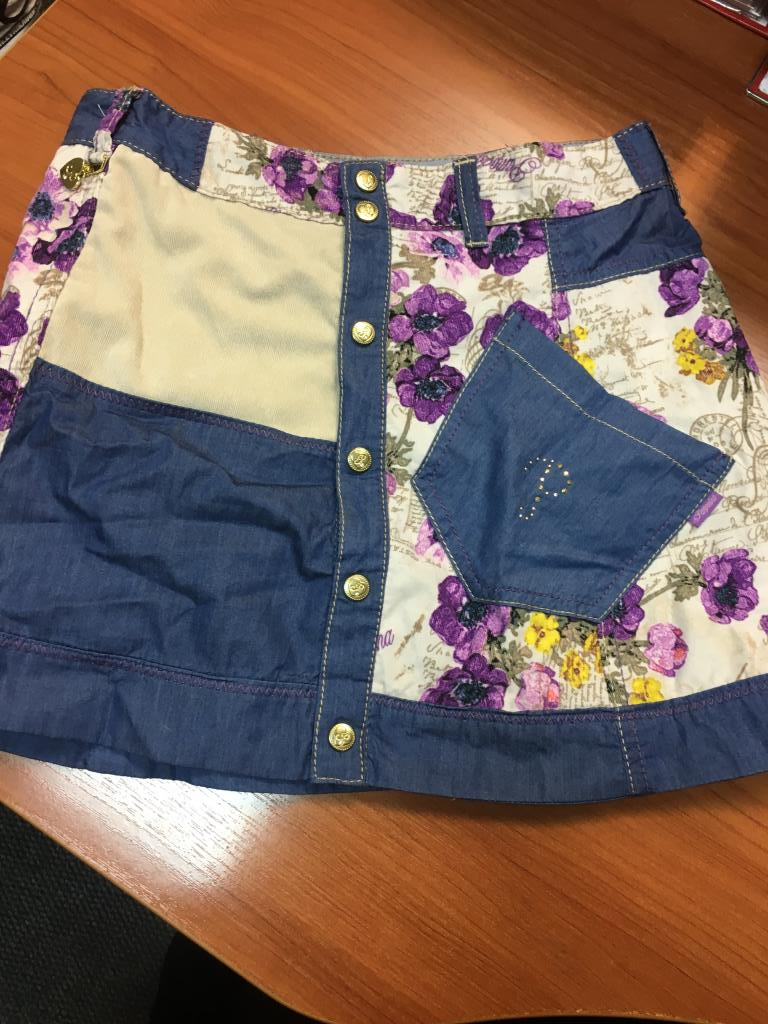 продам для девочки б/у мало совсем