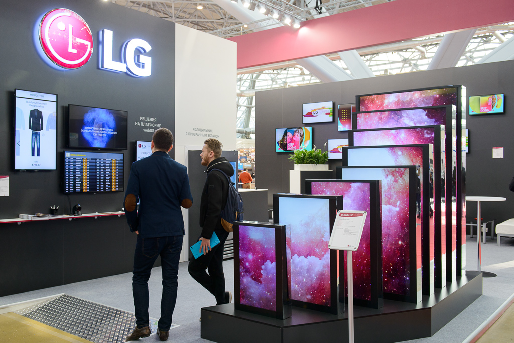 Lg products. LG Electronic. LG Electronics Корея. LG Electronics производители электроники Южной Кореи. Корпорация LG.