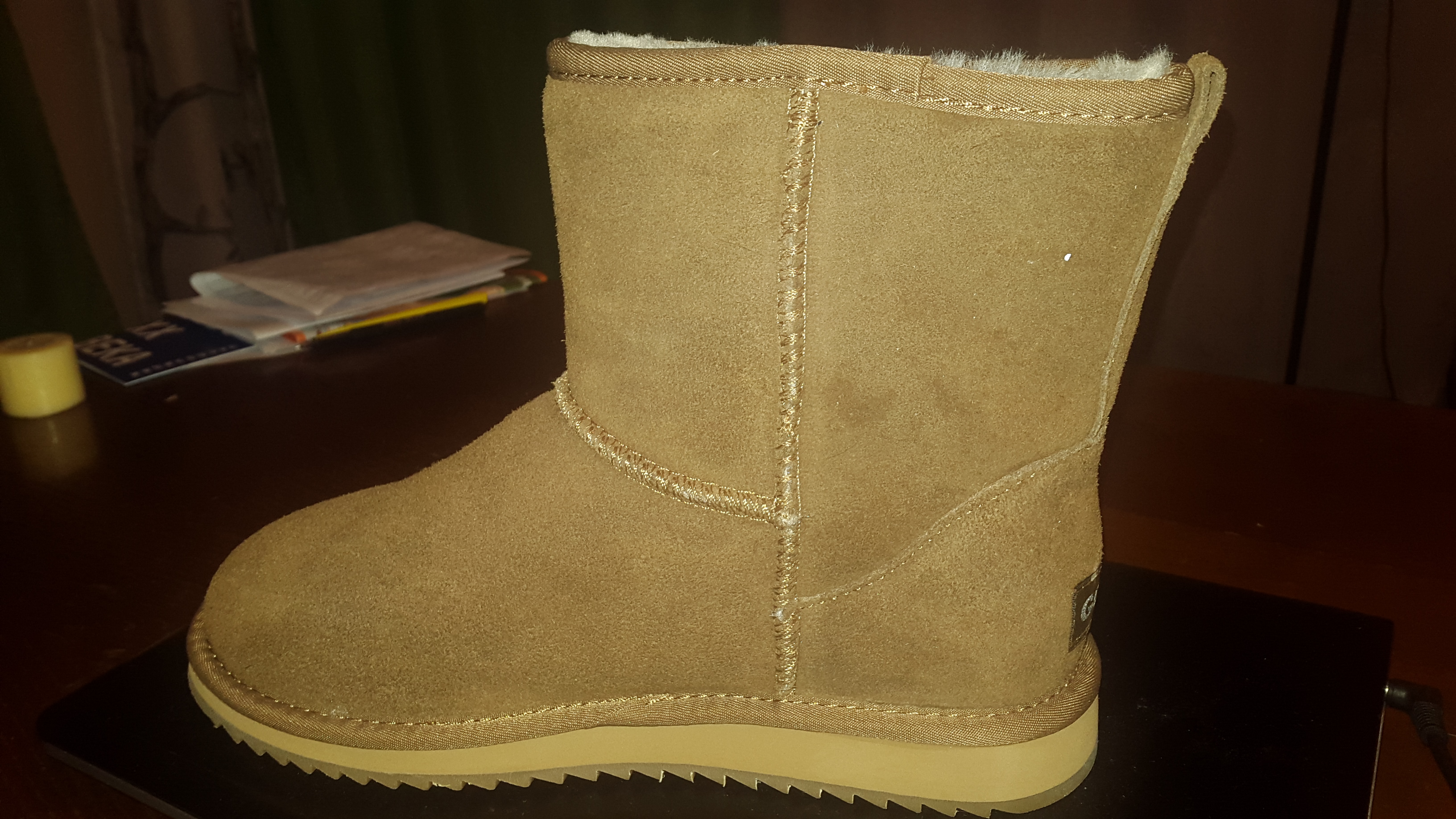 От Lo. Хвасты