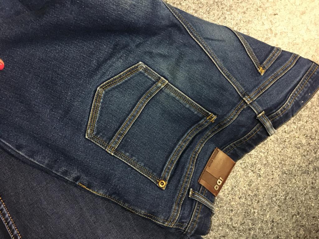 Продаю для мальчика Б\У очень мало