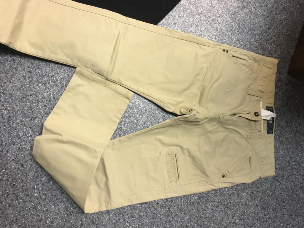 Продаю для мальчика Б\У очень мало