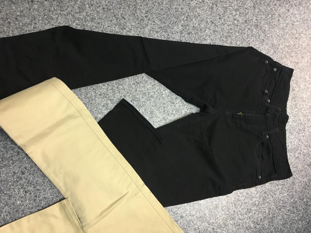 Продаю для мальчика Б\У очень мало