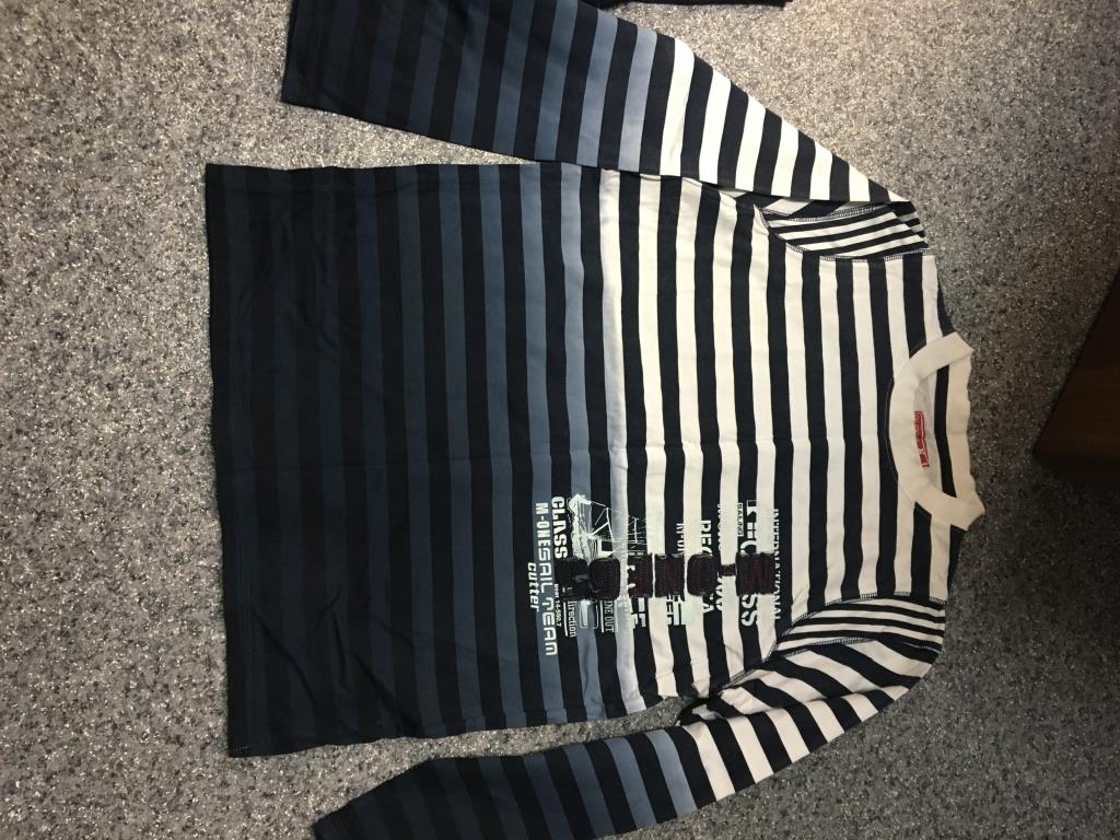 Продаю для мальчика Б\У очень мало