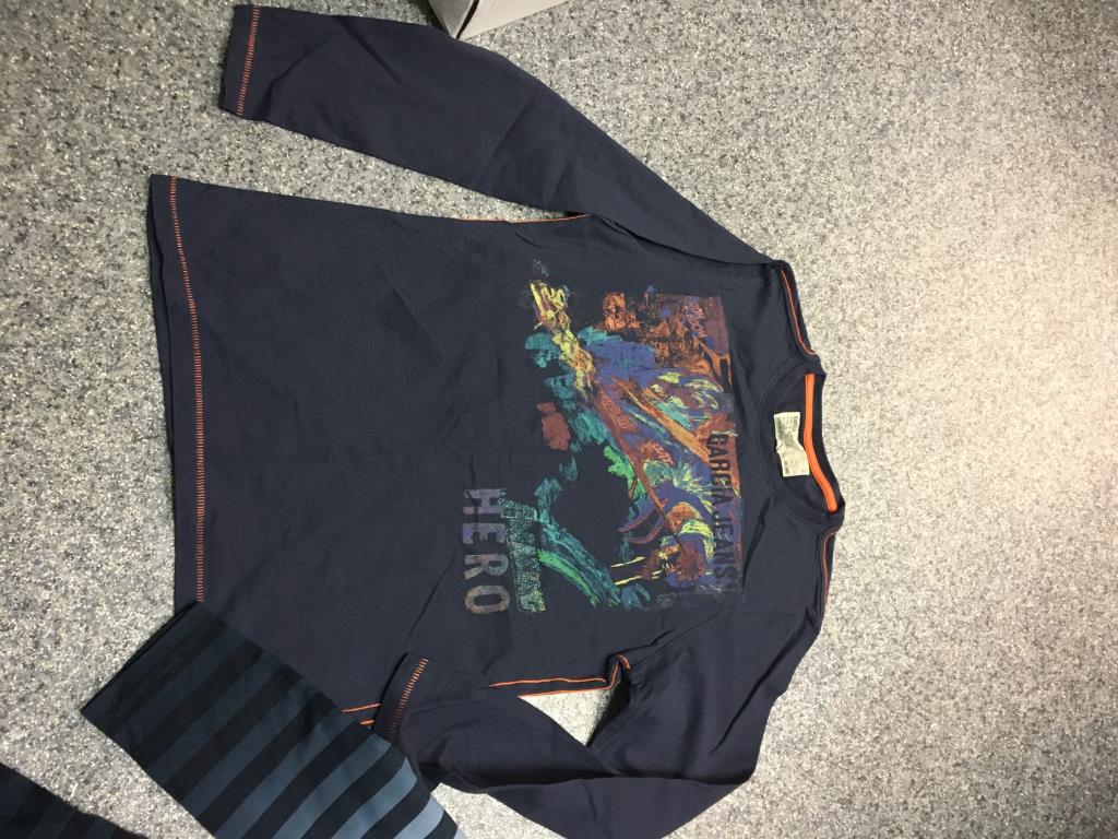 Продаю для мальчика Б\У очень мало