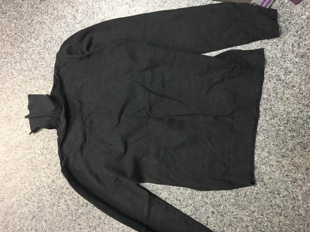 Продаю для мальчика Б\У очень мало