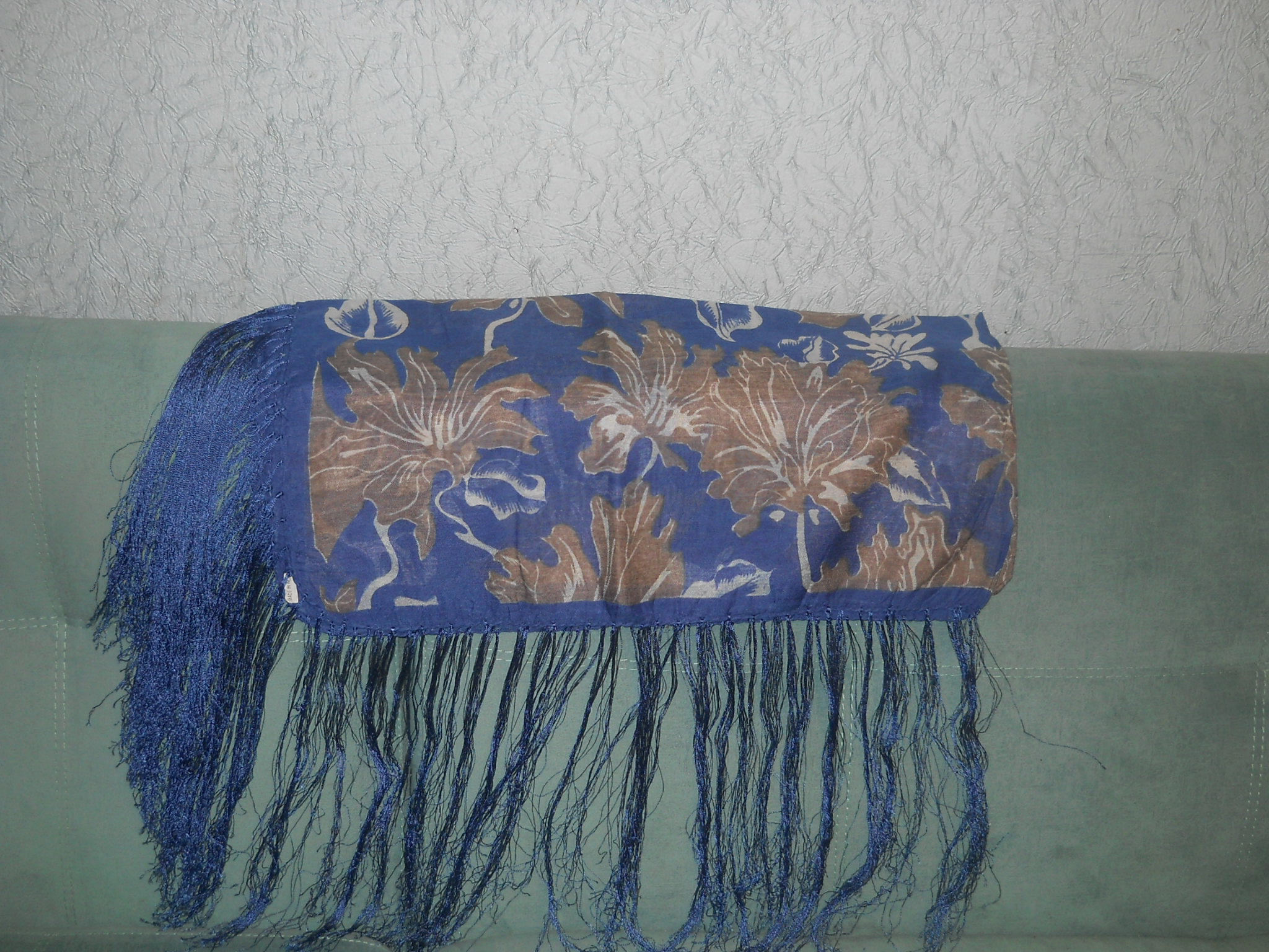 синий с сер. цветами. платки индия