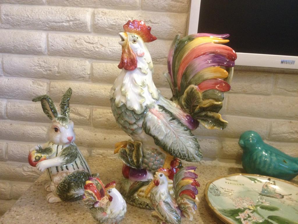 Красивая посуда от Тельмы и Луизы.