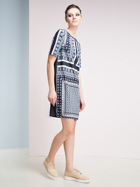 4138250en1190. Платья и туники