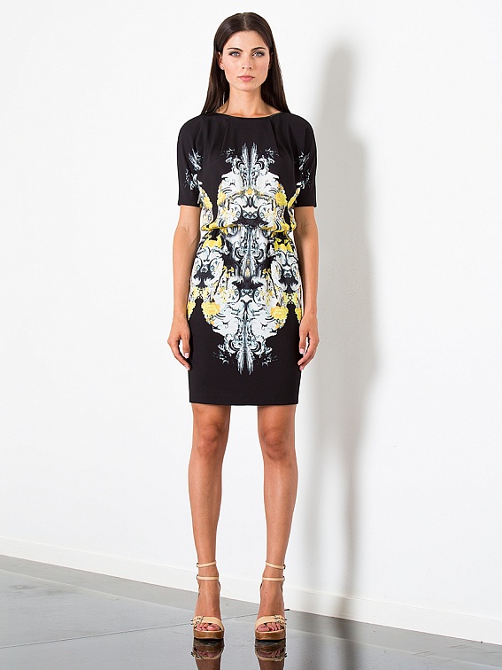 2137390ar1290. Платья и туники