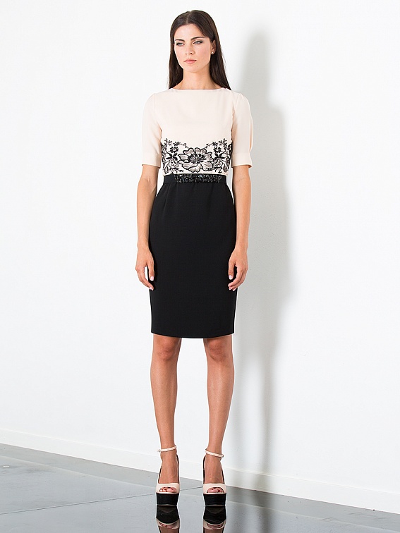 2137360ar0302. Платья и туники