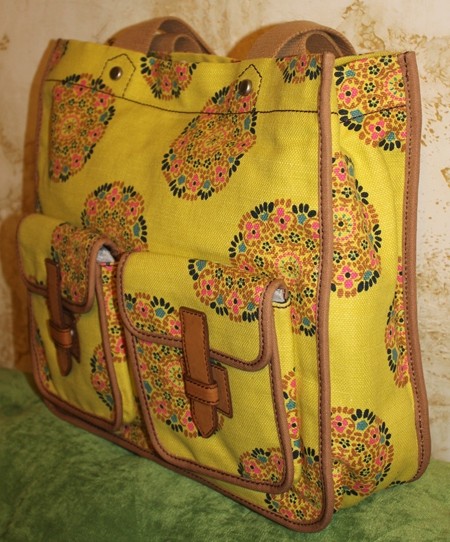 Пристрою сумки и рюкзаки