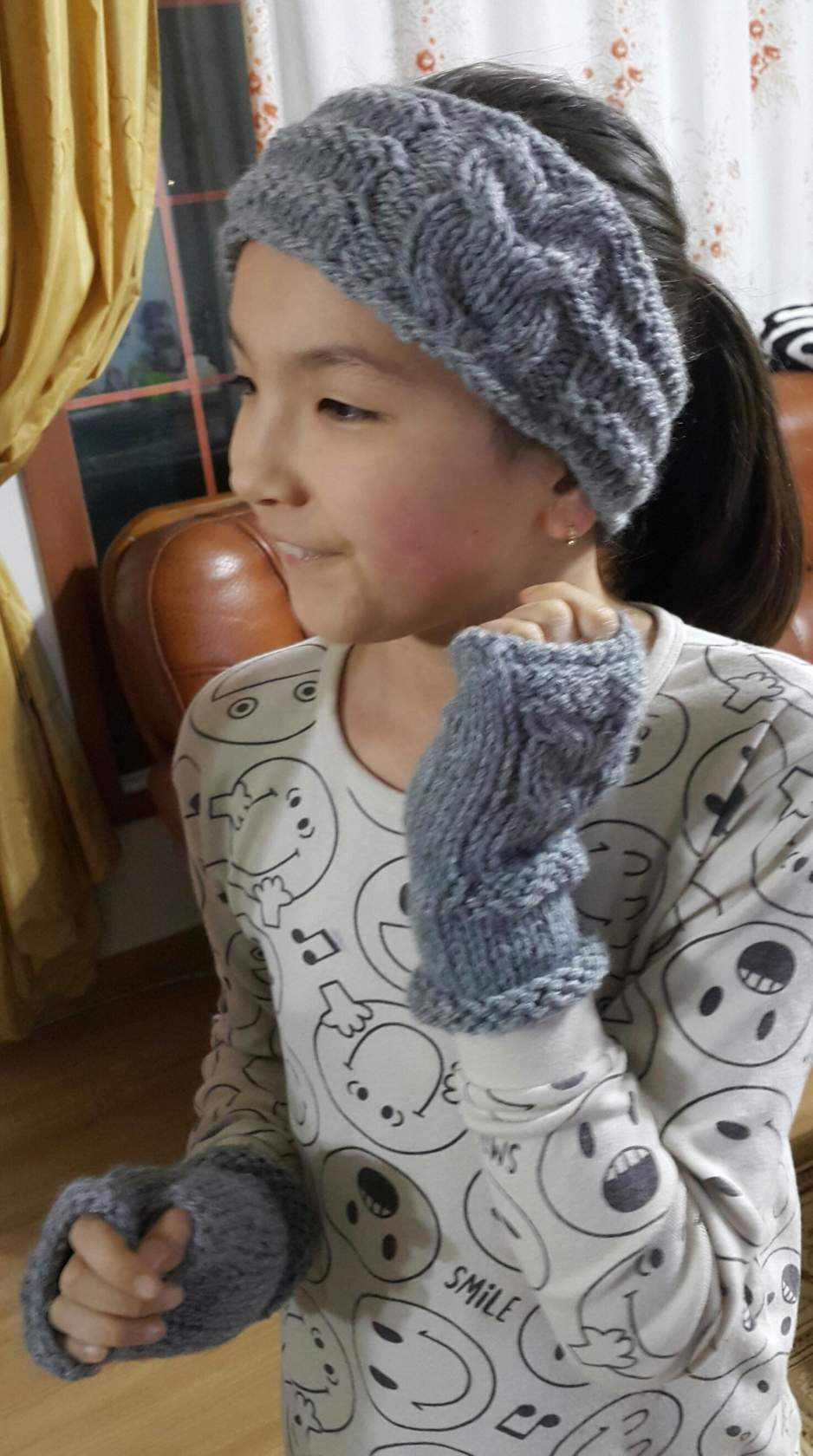 Детские шапочки, шарфики