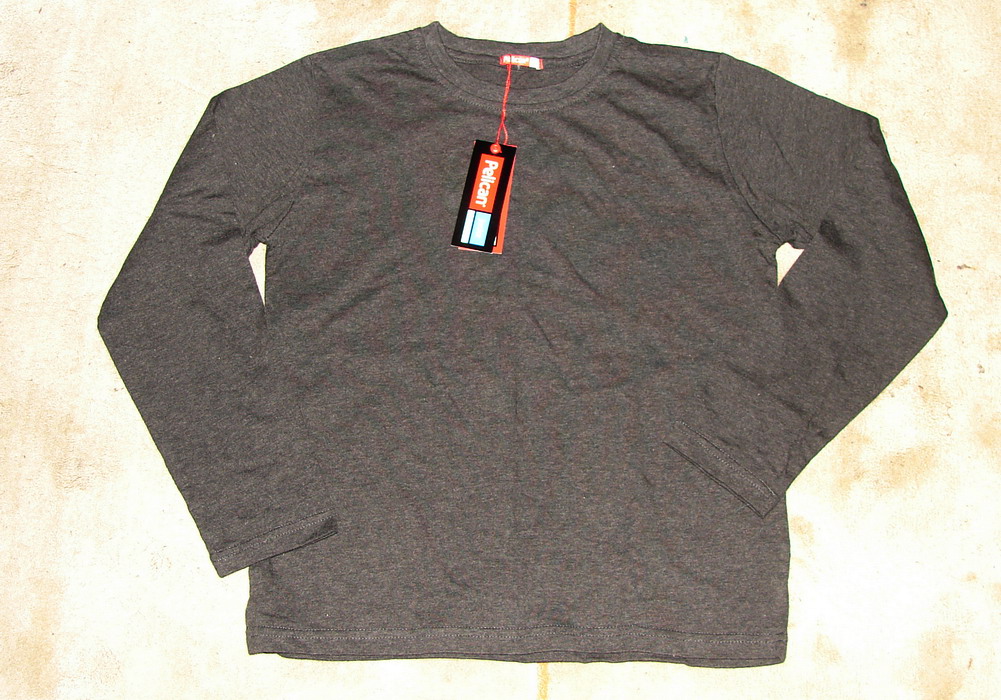 джемпер Pelican новый р. 140 (10 лет) 200 руб.. детская