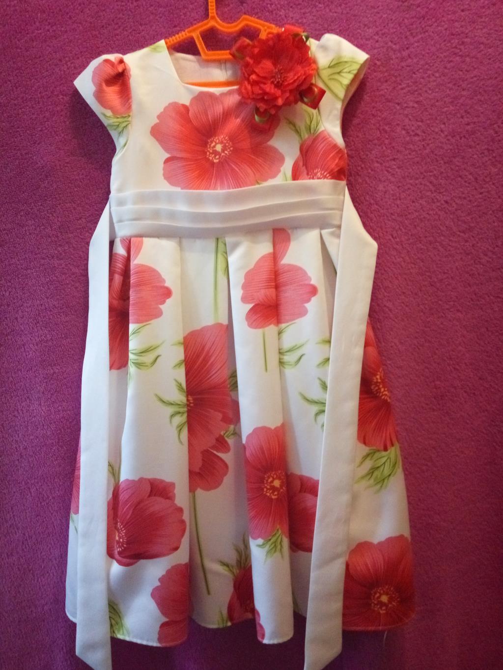 Платье от 134 см. 