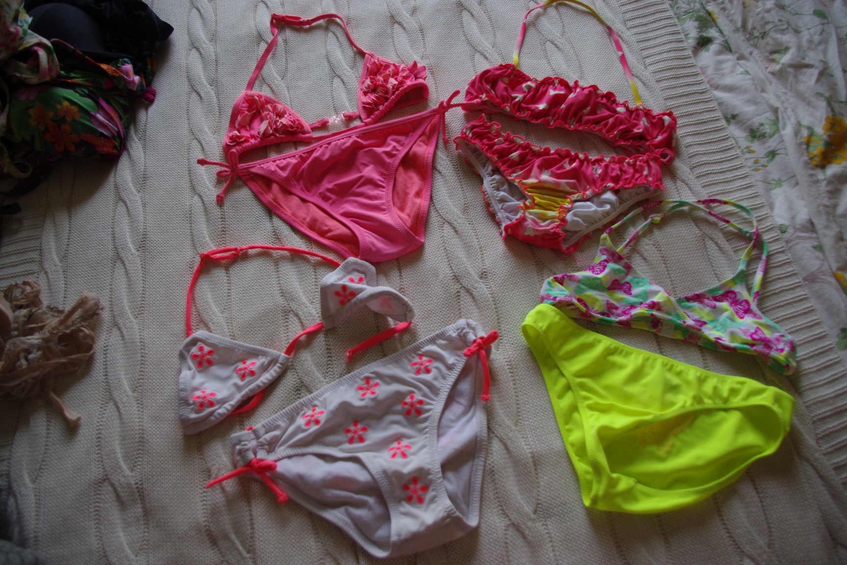 купальники-140-4штуки-600. ЗАБРАЛИ