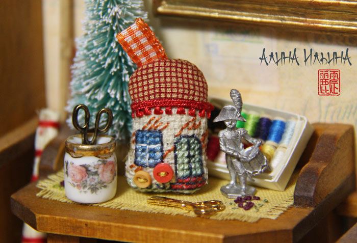 Миниатюрные вышивки