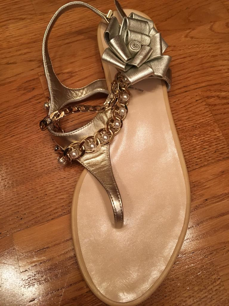 ПРИСТРОЙ взрослой обуви--ТОЛЬКО НОВОЕ