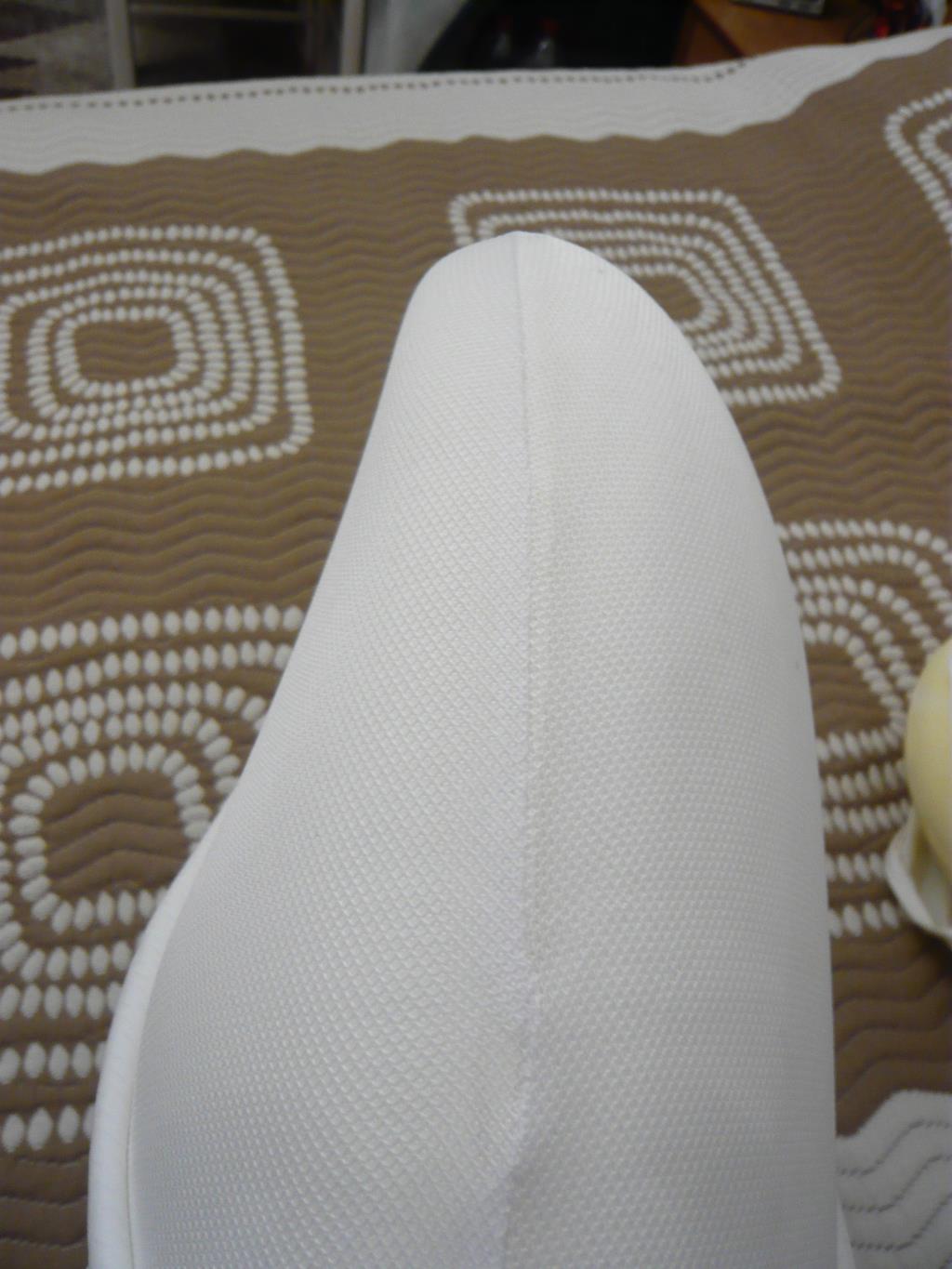 С левой стороны вогнута. . Брак 