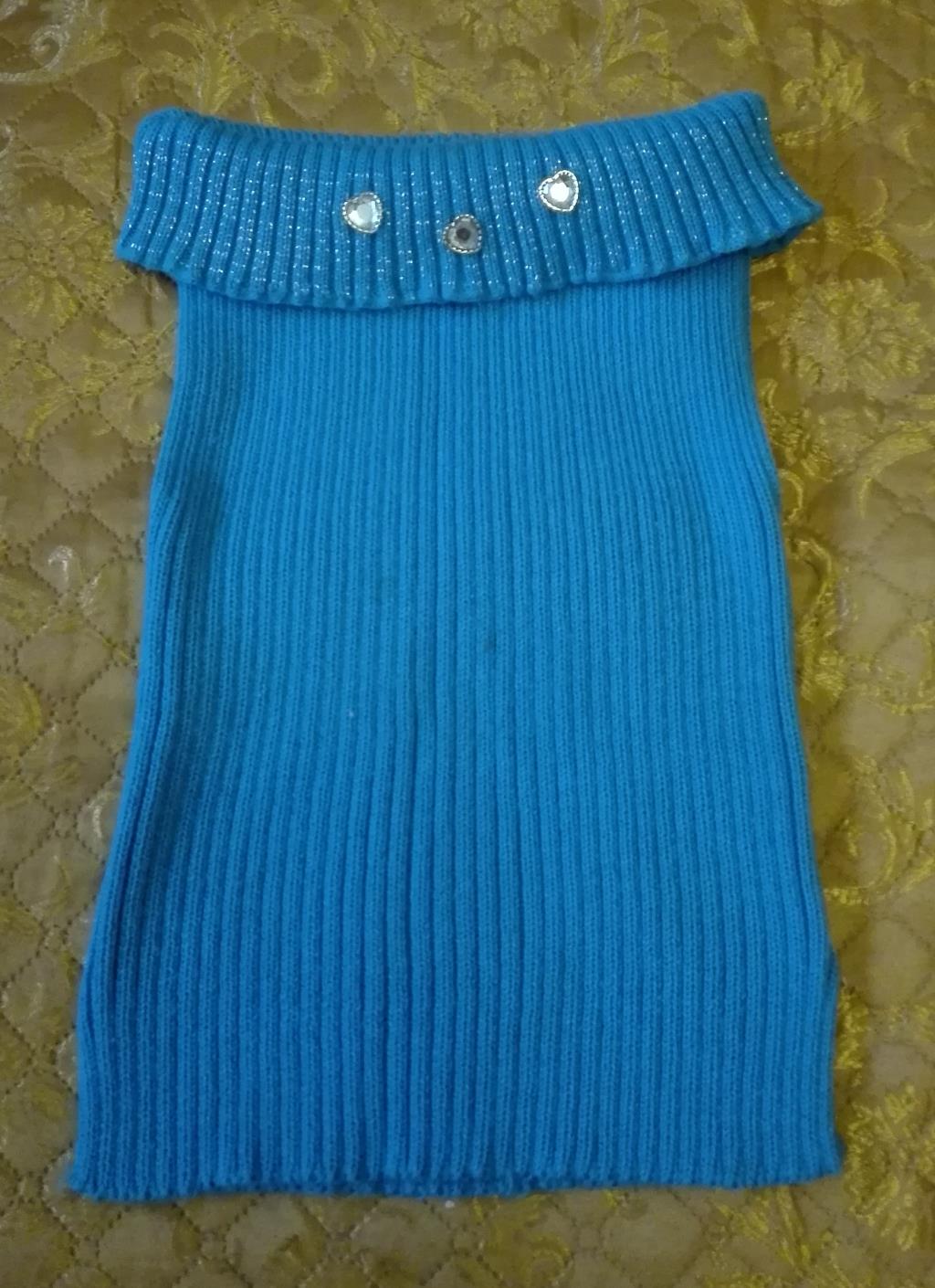 вязаный жилет . почти даром