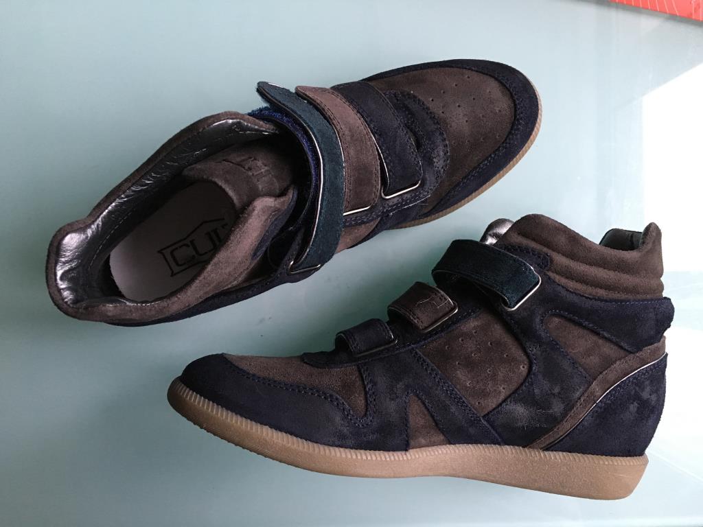 пристроено