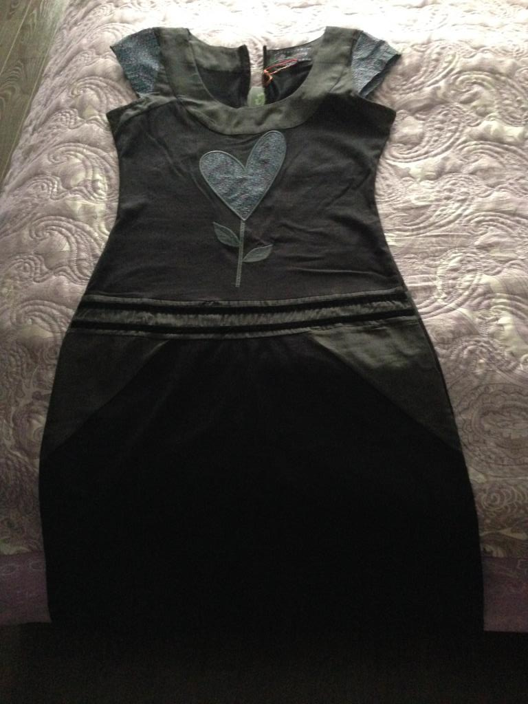 Платье, Франция. 