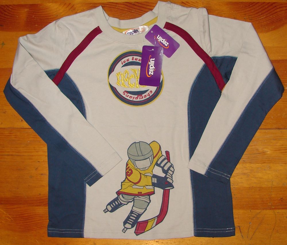 Футболка с хоккеистом Zeplin р. 140 350 руб.. детская