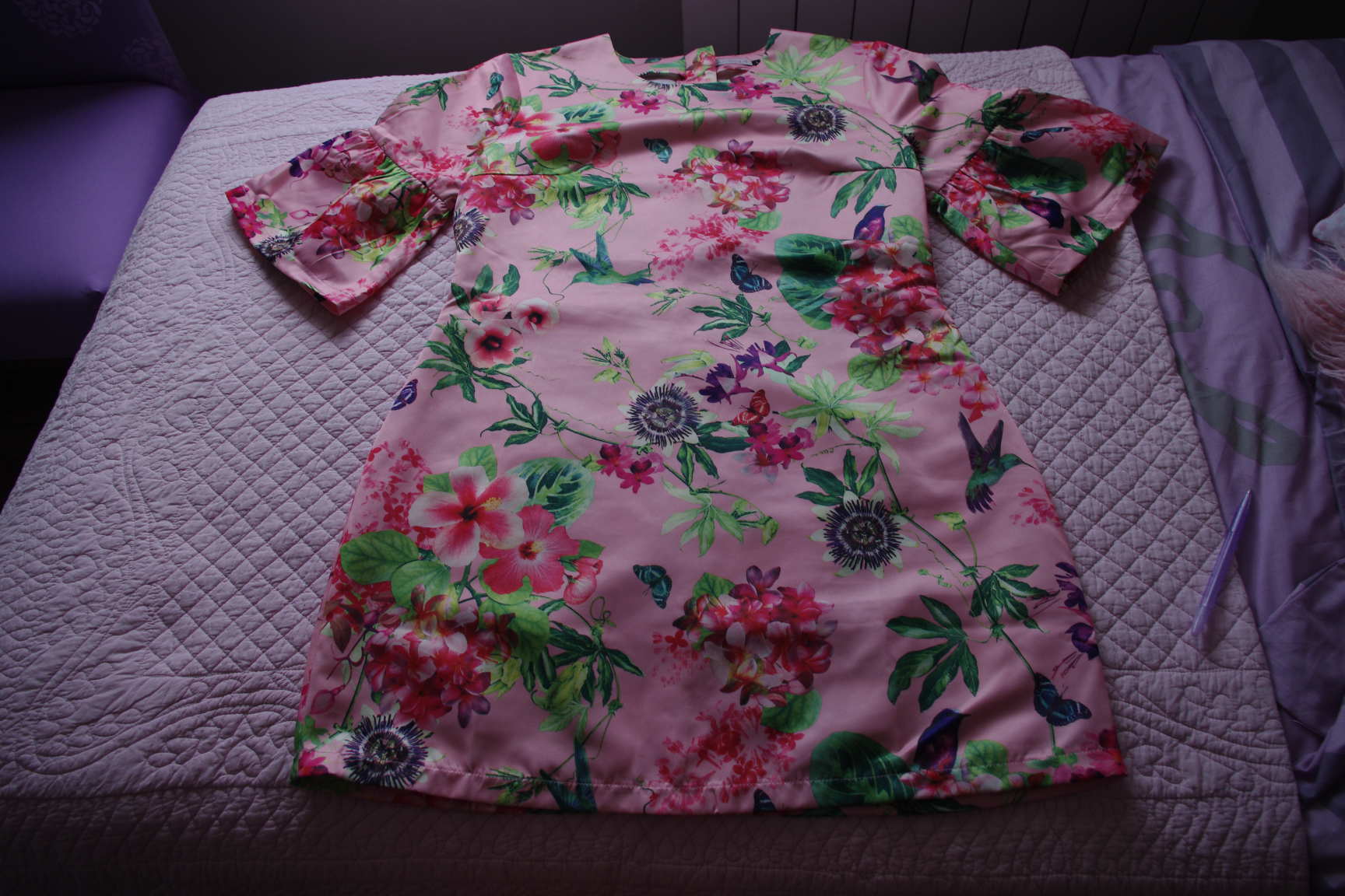 крутое платье-Л-2000. КОМИССИОНКА ЖЕНСКОЕ