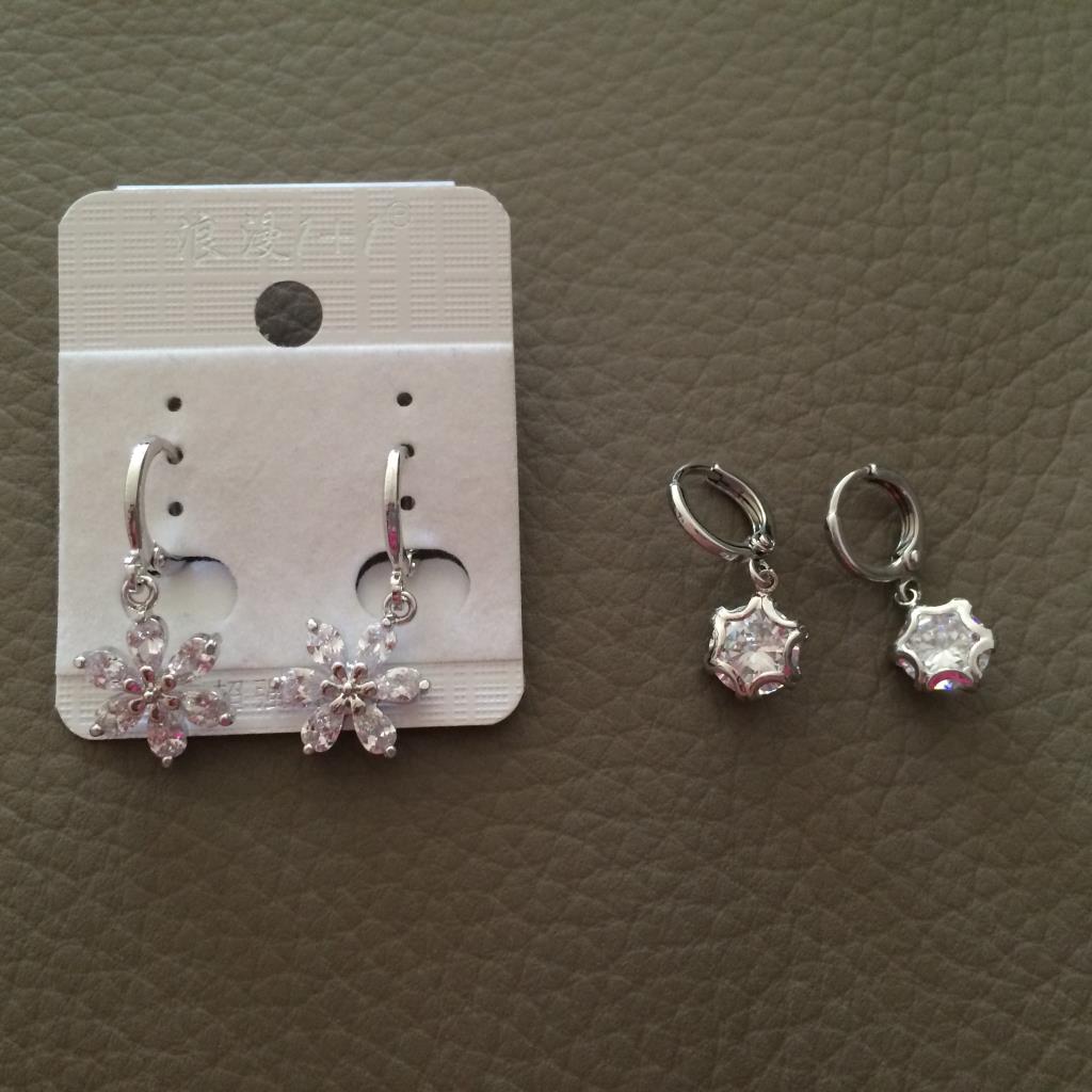 серьги по 350р, новые. Украшения, брелки