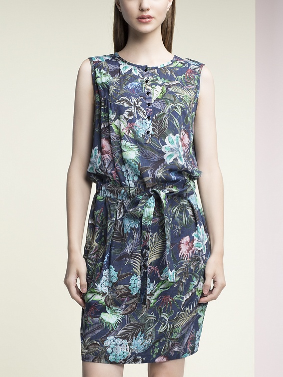 4139540nl1690. Платья и туники