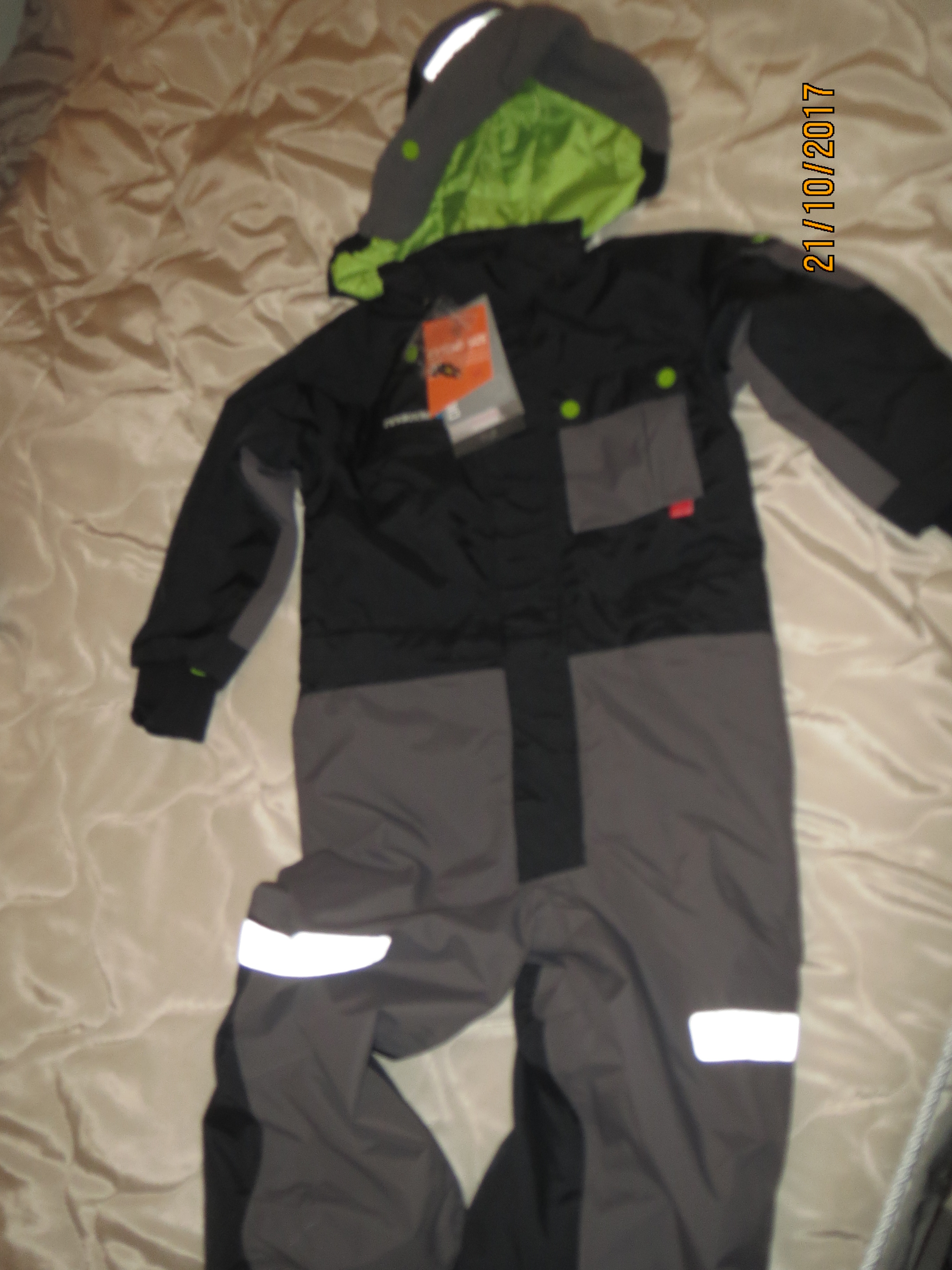 Дидриксон д/м новый 120 . Верхняя одежда продажа 