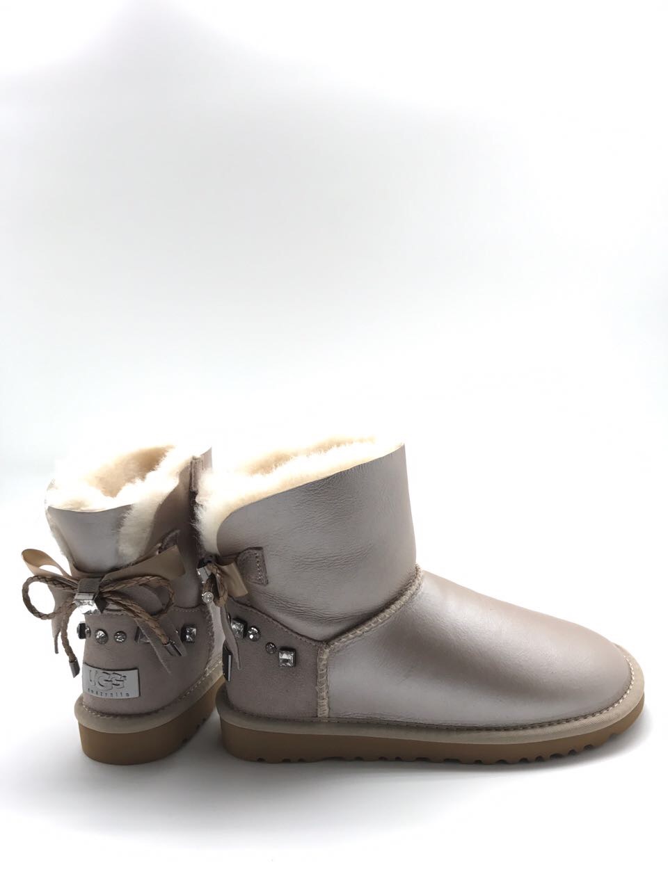 UGG  с косичками-жемчуг. U*G*G-2018