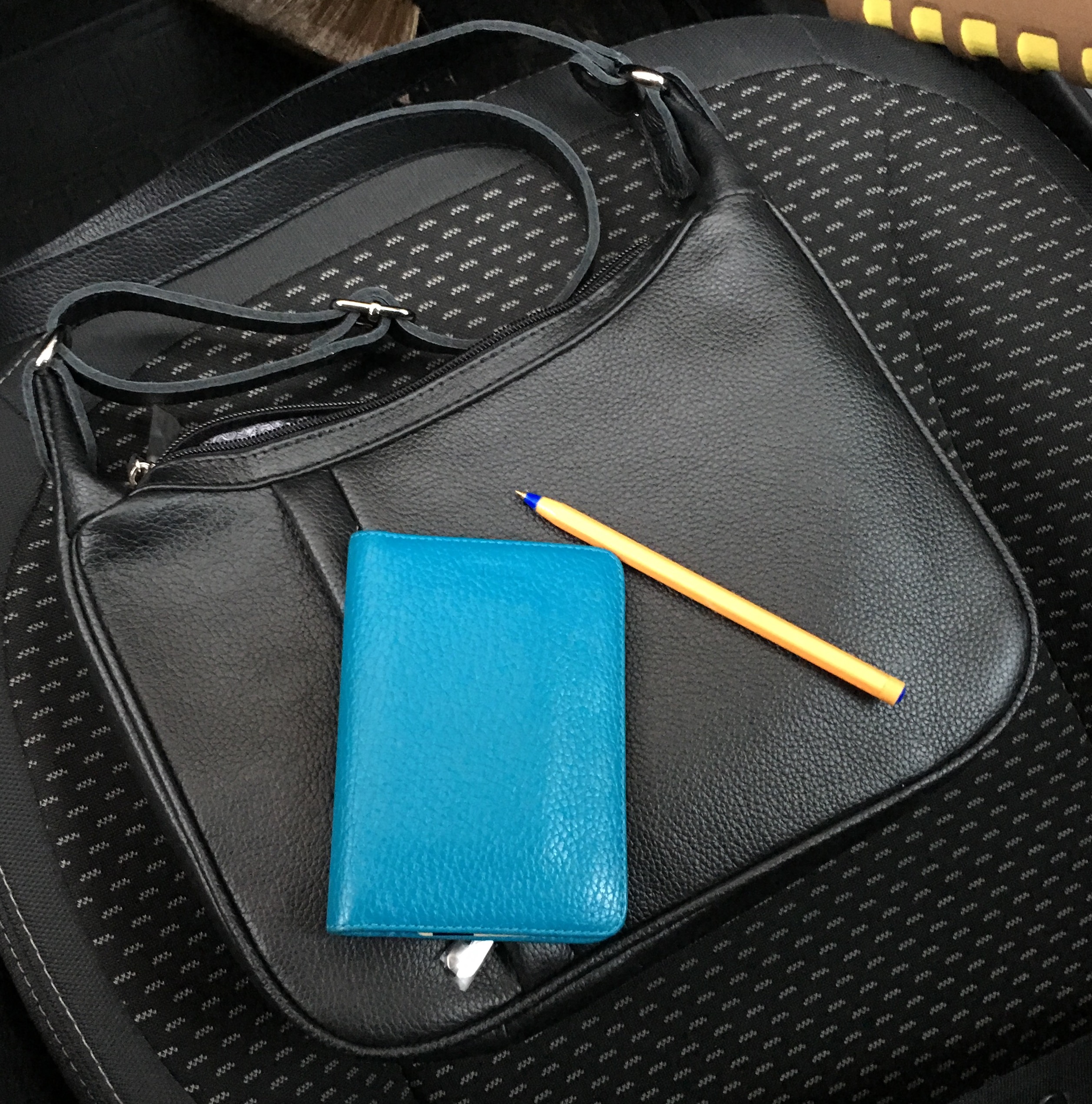 пристроено