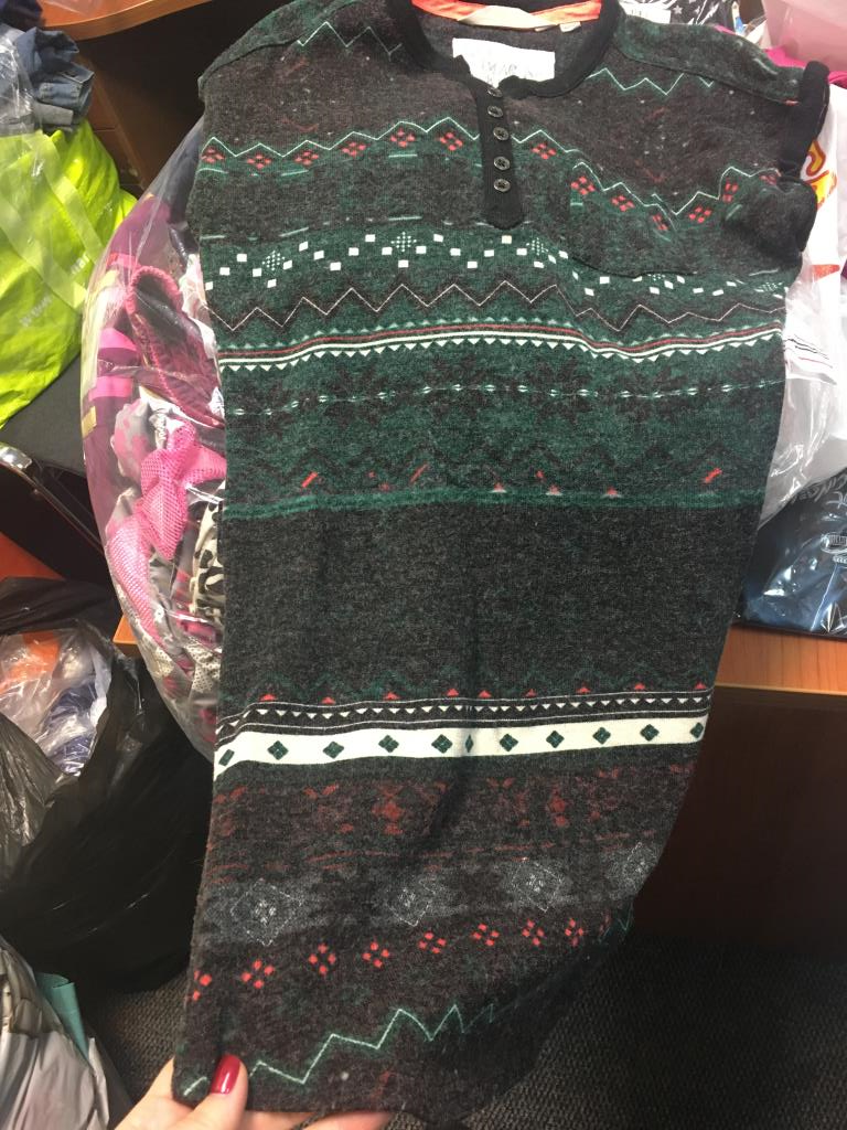 продам для девочки б/у мало совсем