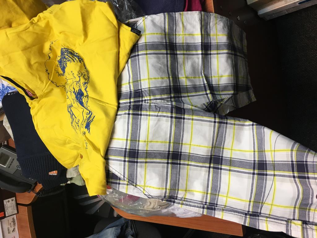 Продаю для мальчика Б\У очень мало