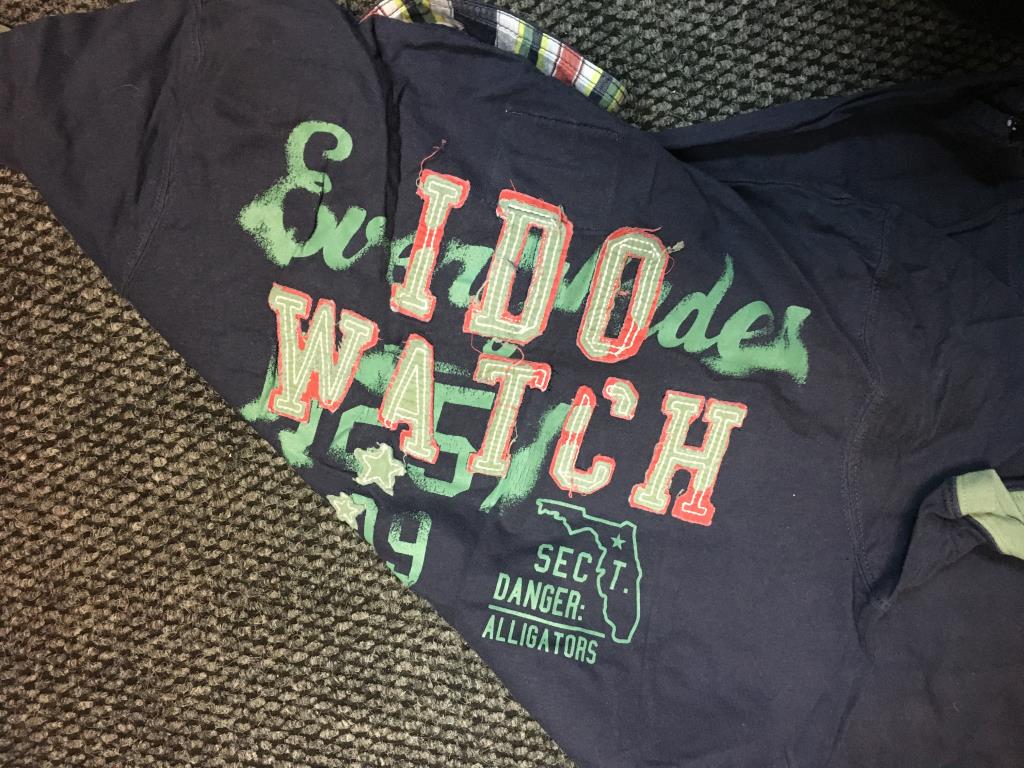 Продаю для мальчика Б\У очень мало