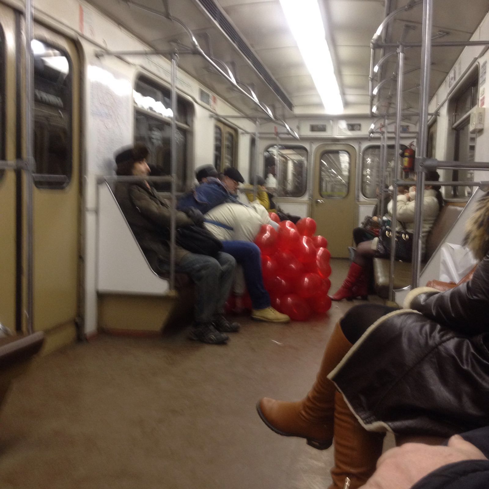 В праздник с головой). 