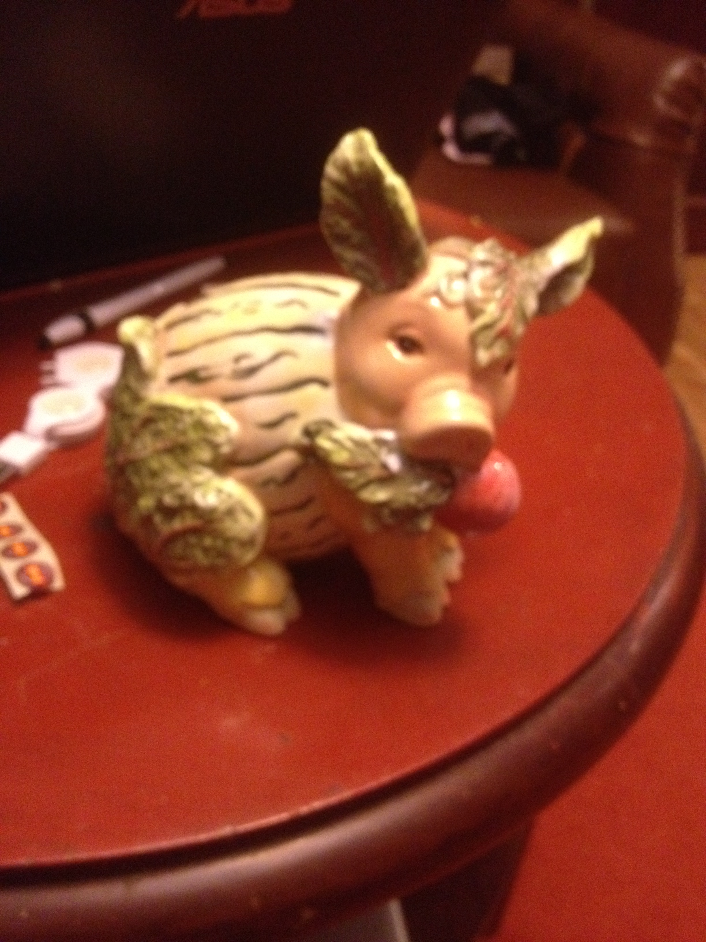 Красивая посуда от Тельмы и Луизы.