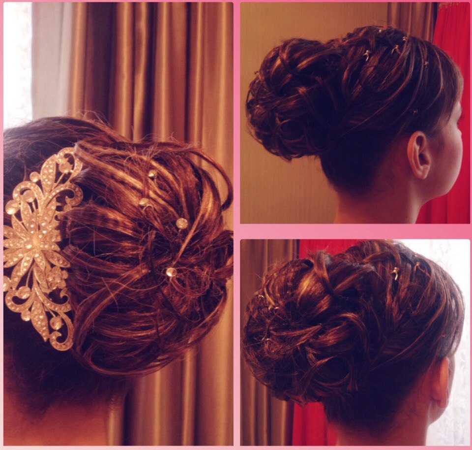 Прическа для весеннего бала 2017. 