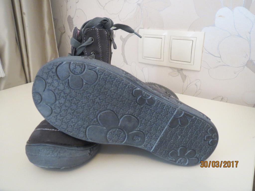 Капика п/сапожки новые р. 31. Обувь