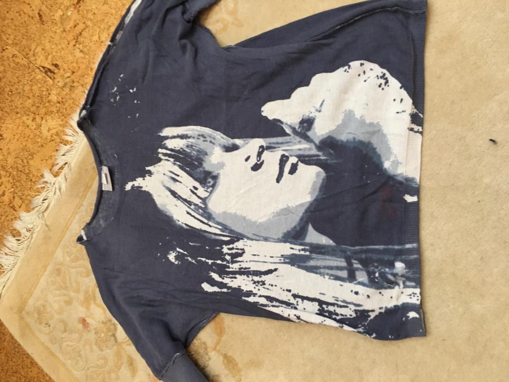 продам для девочки б/у мало совсем