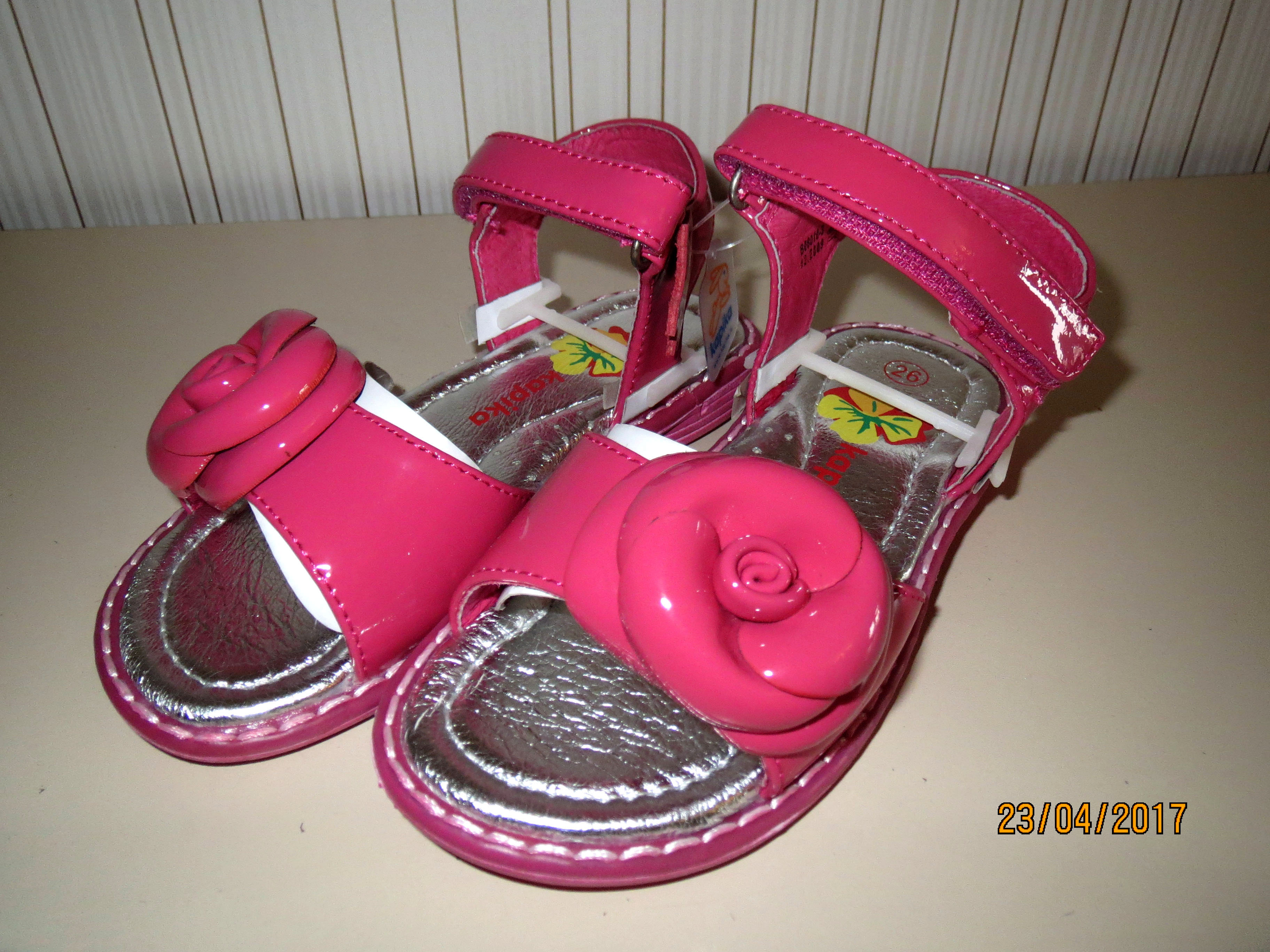 Капика бооножки р.26 новые. Обувь