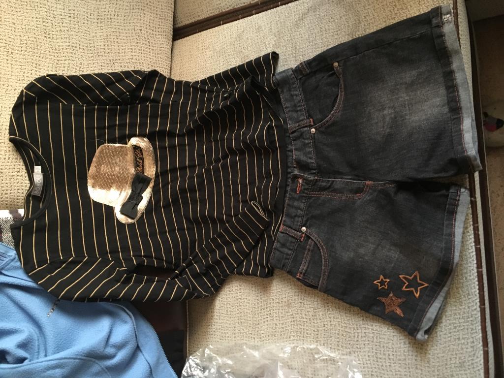 продам для девочки б/у мало совсем