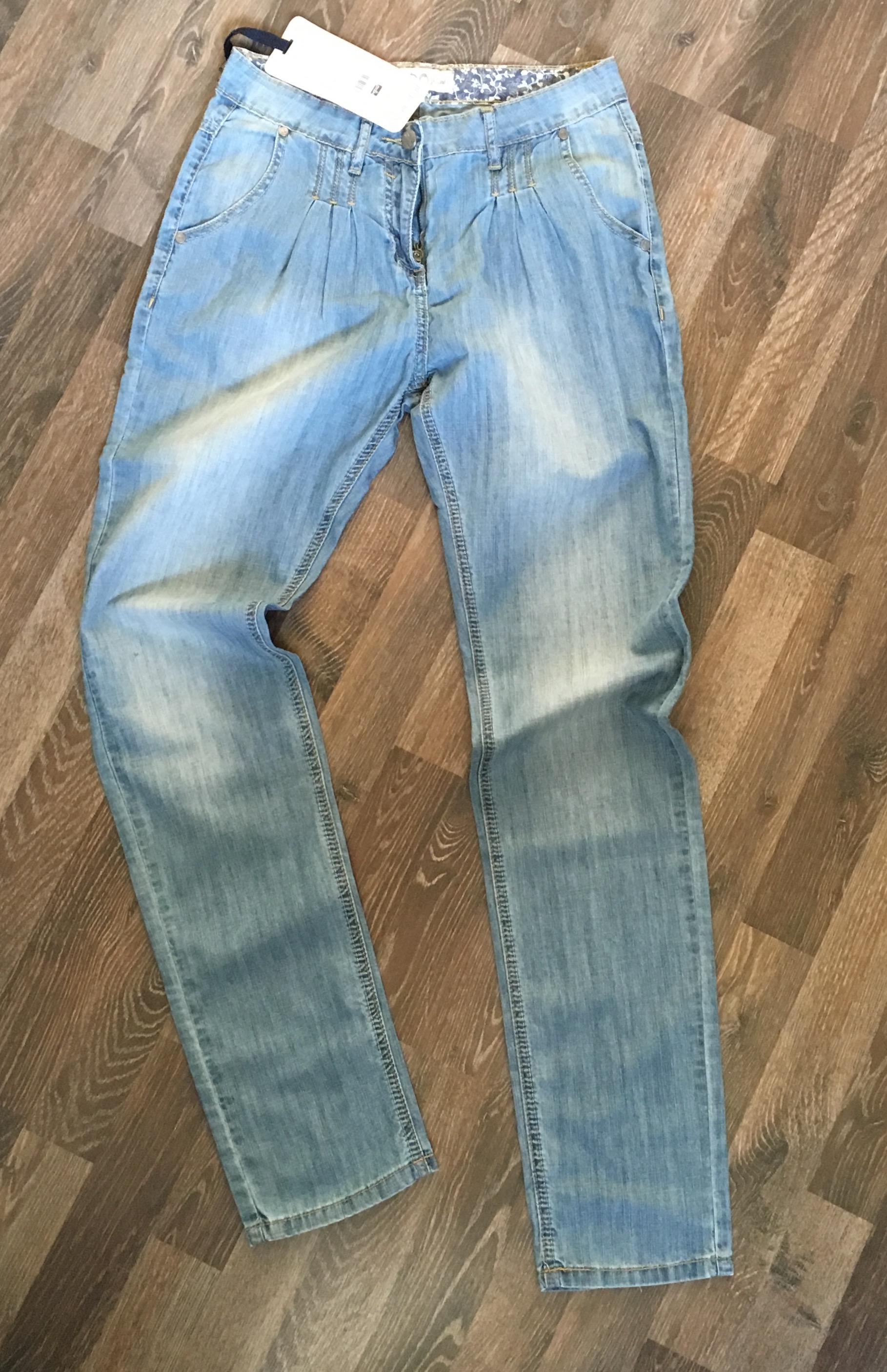 пристроено