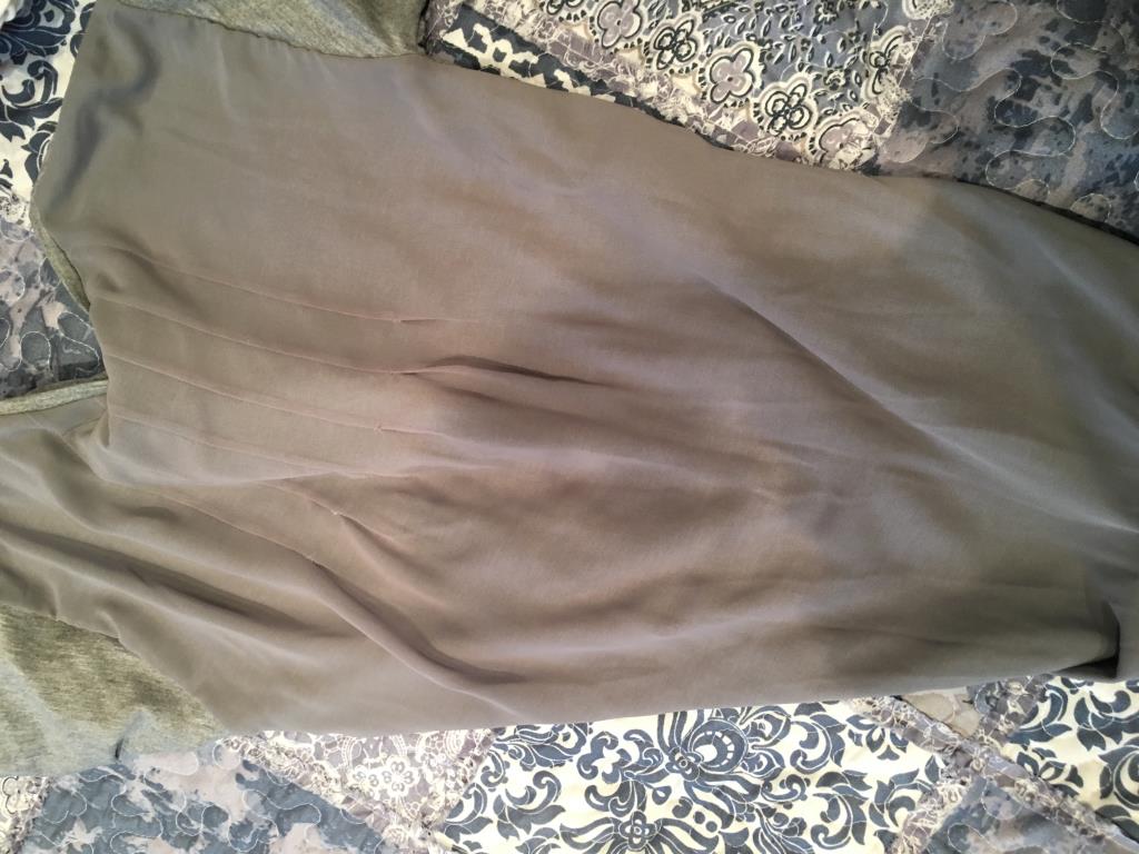 продам для девочки б/у мало совсем