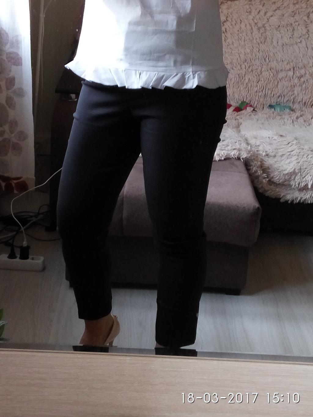 брючки от Никосы. 