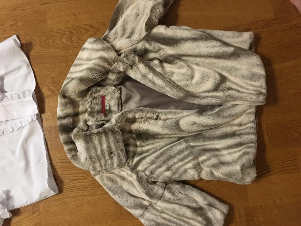 продам для девочки б/у мало совсем